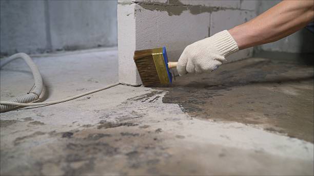 Crawl space vapor barrier installation in Red Bank, TN